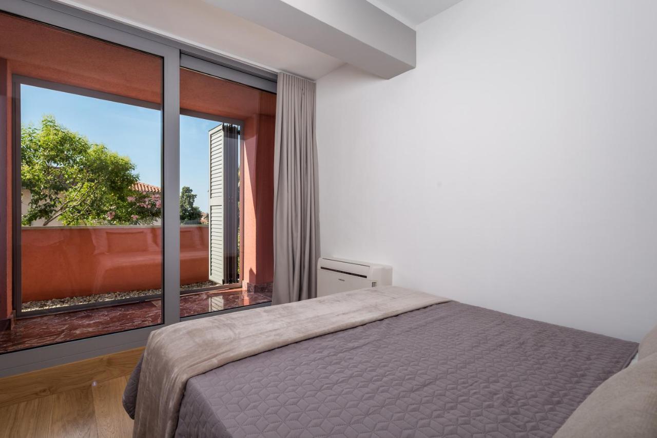 Luxury City Center Apartment -50M To The Sea Опатия Экстерьер фото